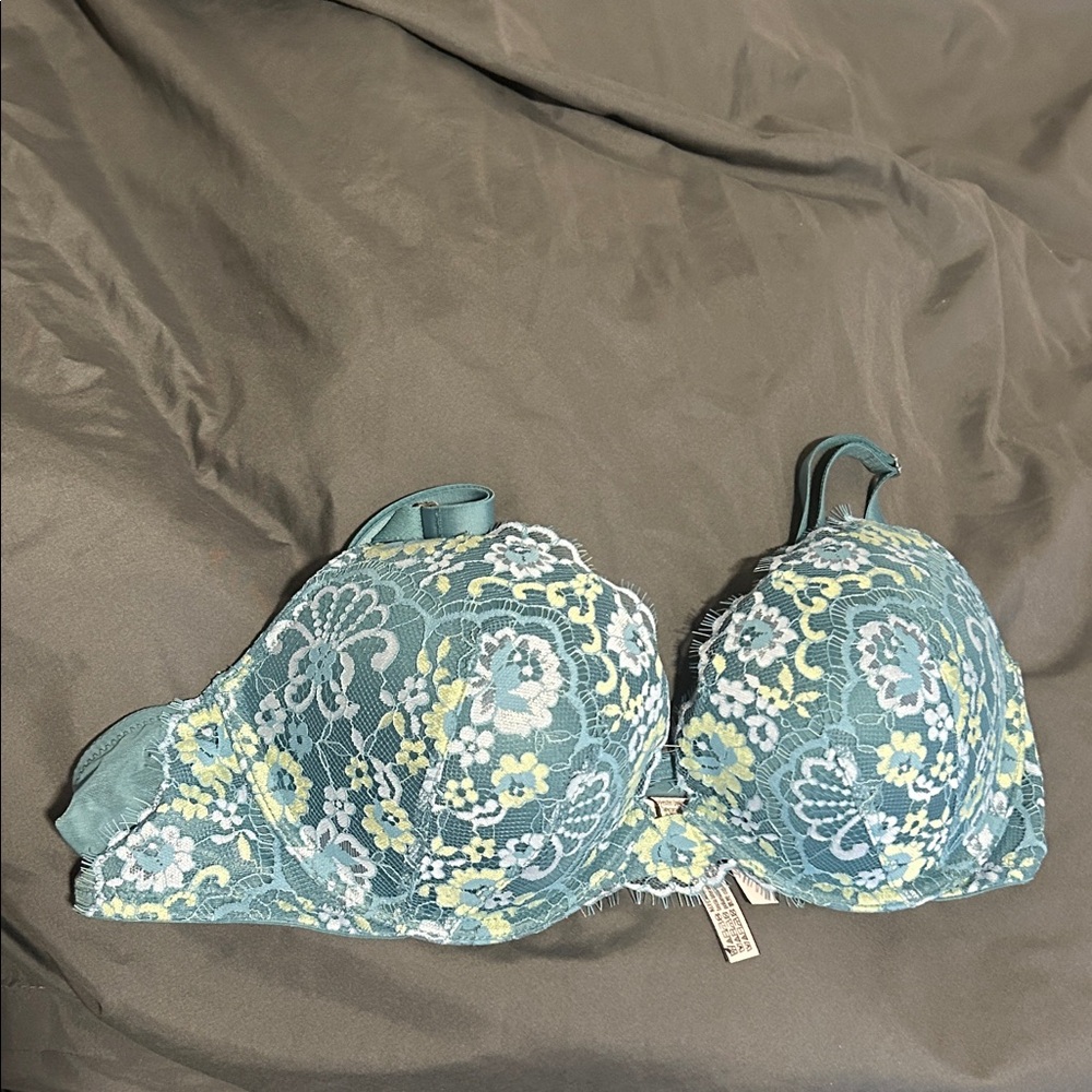 Victoria's Secret Teal Lace Floral Dream Angels Push-Up Bra-NWOT